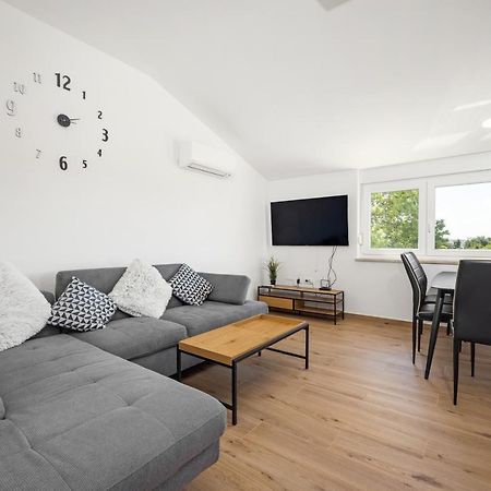 Luxury Apartments Lotus&Lovor Pula Luaran gambar