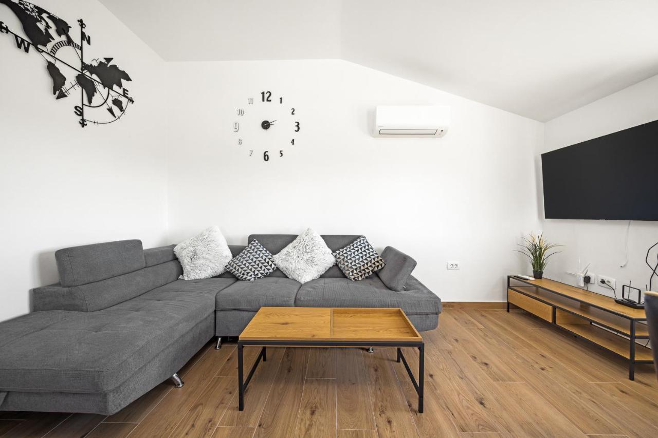 Luxury Apartments Lotus&Lovor Pula Luaran gambar