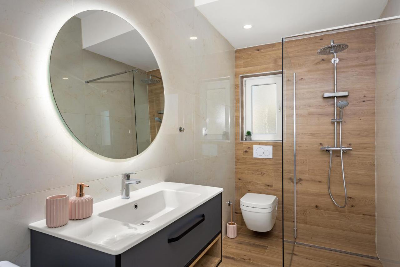 Luxury Apartments Lotus&Lovor Pula Luaran gambar